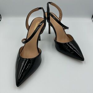 Classic Yumlon Black Patent Pointed Toe Heels – Size 10